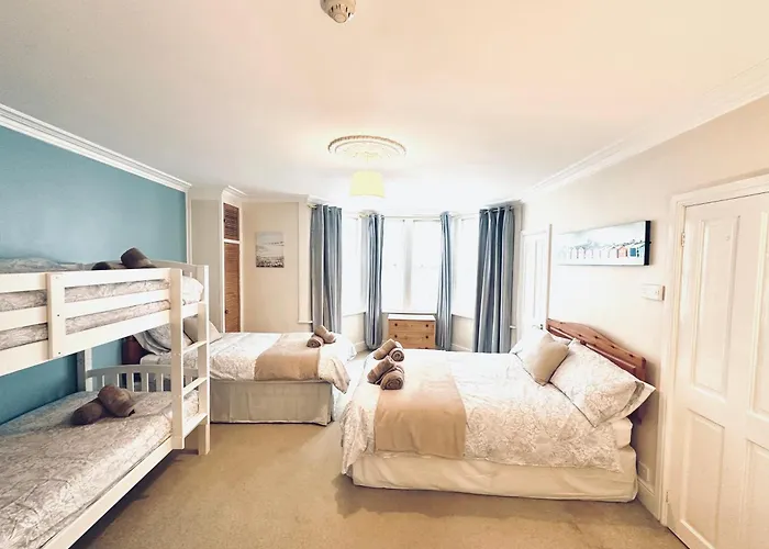 Tide Times Apartment, 3 Min Walk To Marine Lake