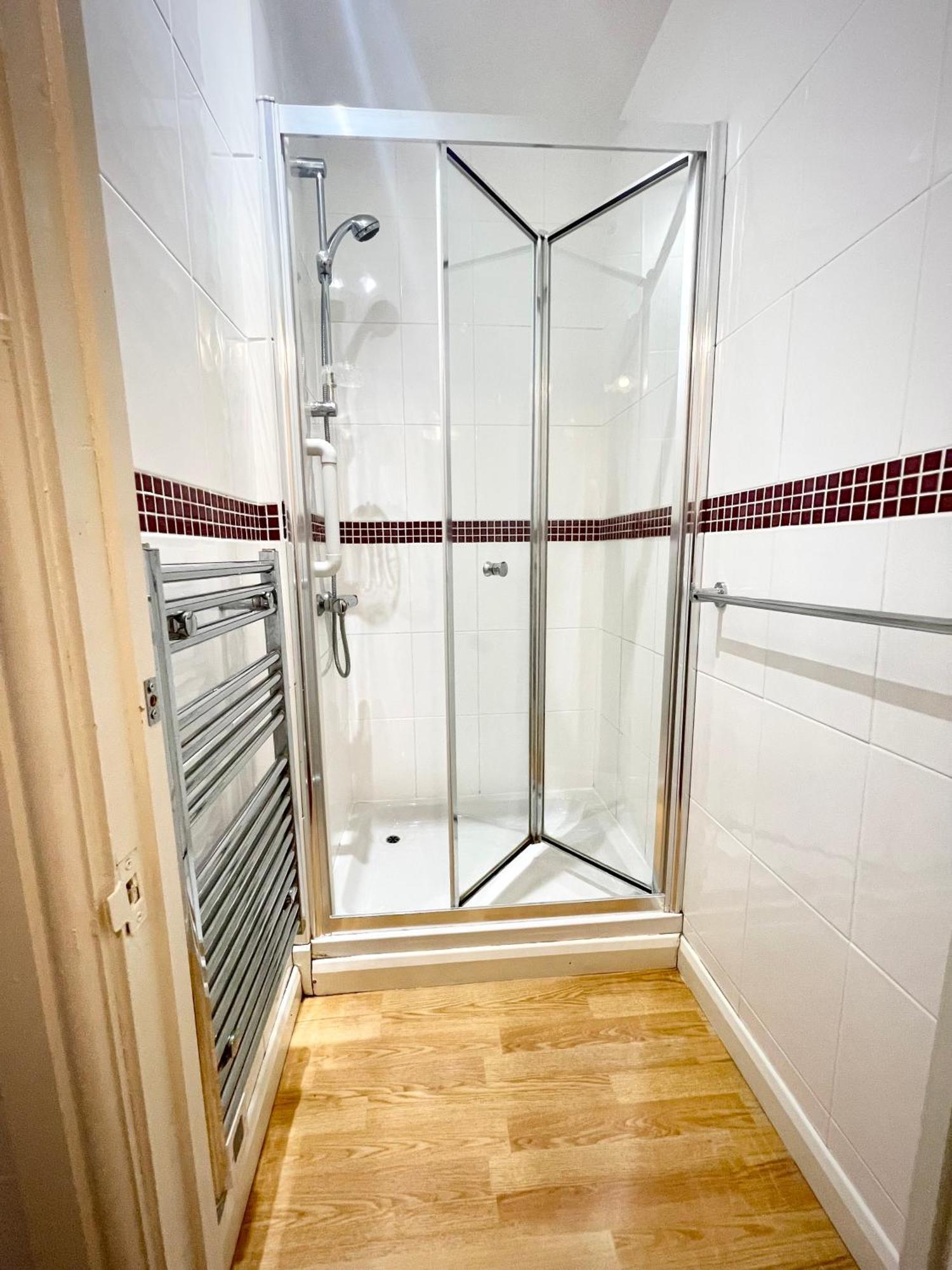 Tide Times Apartment, 3 Min Walk To Marine * Weston-super-Mare