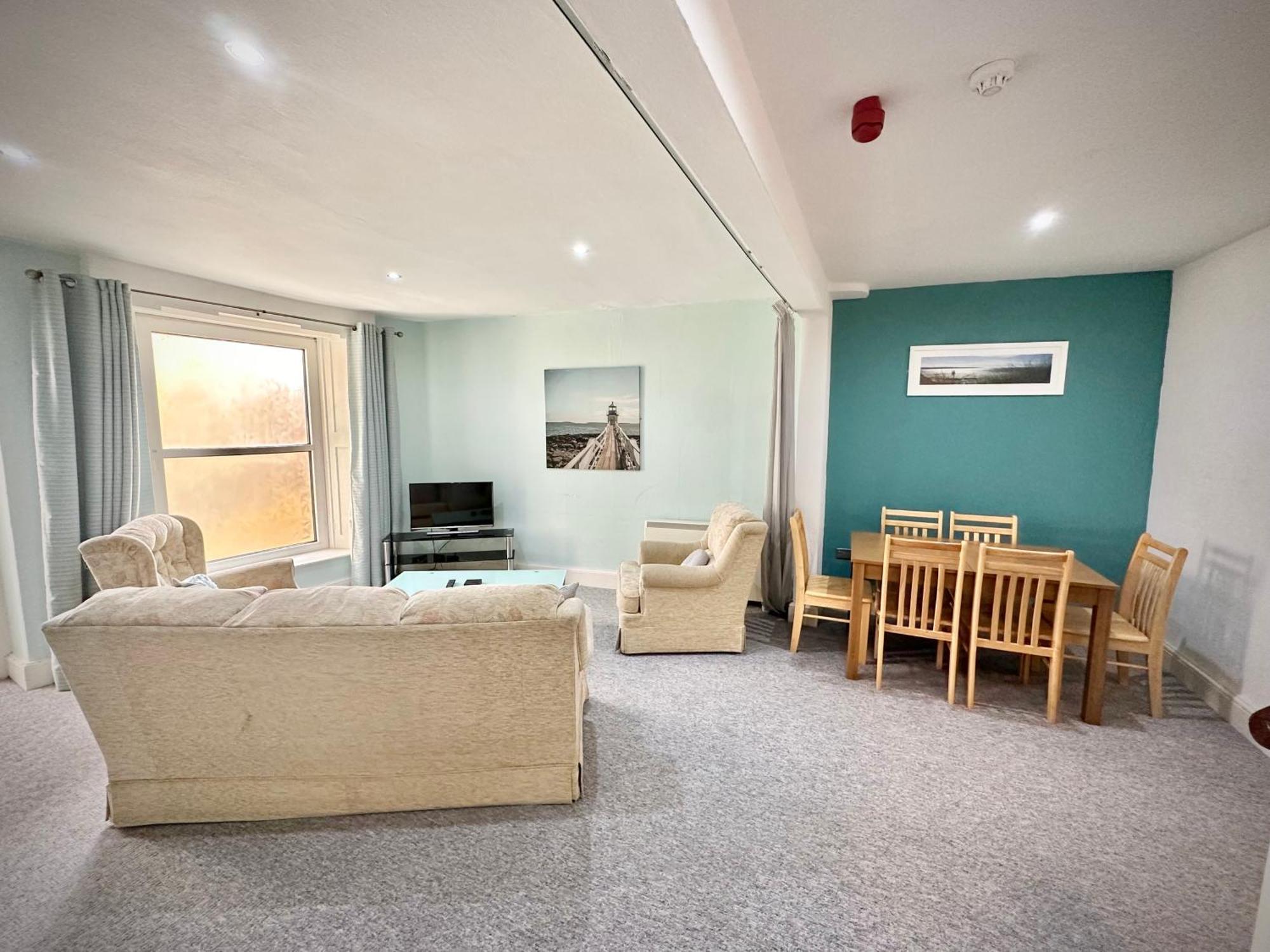 Tide Times Apartment, 3 Min Walk To Marine Weston-super-Mare